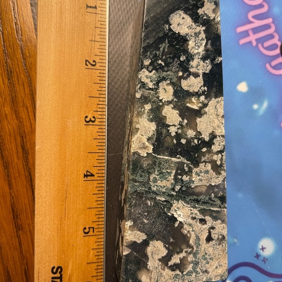 Multicolored druzy moss agate 5.5 “ tower - Picture 5 of 8